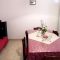 Apartamentos Trogir 10100, Trogir - Apartamento 1 con terraza -  