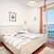 Apartmány a pokoje Lovište 14400, Lovište - Dvoulůžkový pokoj 1 s manželskou postelí, balkonem a výhledem na moře -  