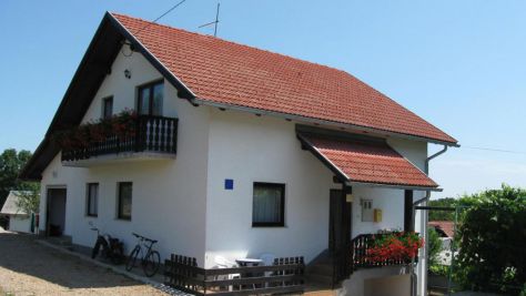 Apartamentos y habitaciones Smoljanac 14535, Smoljanac - Exterior