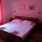 Pokoje Starigrad 14856, Starigrad - Dvoulůžkový pokoj 3 s manželskou postelí a vlastní koupelnou -  