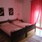 Pokoje Starigrad 14856, Starigrad - Dvoulůžkový pokoj 7 s manželskou postelí a balkónem -  