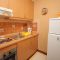 Apartments Klimno 15007, Klimno - Apartment 1 with Terrace -  