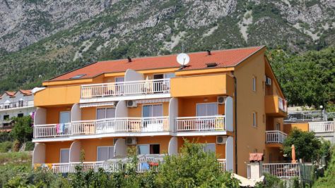 Apartments and rooms Gradac 16509, Gradac - Exterior