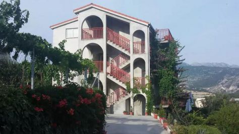 Apartments Solin 16644, Solin - Exterior