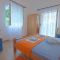 Apartments and rooms Podaca 18207, Podaca - Room a (2+0) -  
