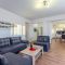 Apartments and rooms Stanići 20365, Stanići - Apartment a (4+2) -  