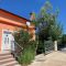 Apartments Šilo 20367, Šilo - Courtyard