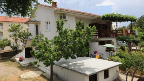 Apartments Šilo 20378, Šilo - Exterior