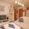 Apartamentos Baška 20417, Baška - Apartamento b (6+0) -  