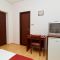 Ferienwohnungen und Zimmer Crikvenica 20630, Crikvenica - Zimmer a (2+0) -  
