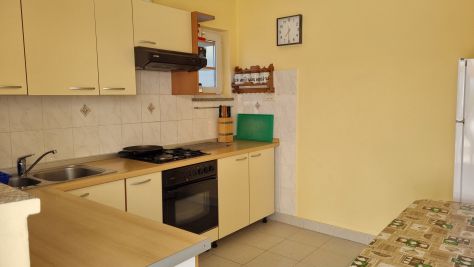 Apartments RAŽANAC 22433, Ražanac -  