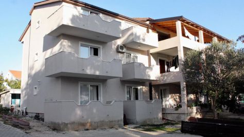Apartamentos Turanj 3085, Turanj - Exterior