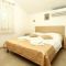 Pokoje Slano 3402, Slano - Dvoulůžkový pokoj 3 s manželskou postelí a vlastní koupelnou -  