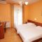 Ferienwohnungen und Zimmer Lovran 3510, Lovran - Doppelzimmer 5 mit Balkon -  