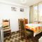 Ferienwohnungen und Zimmer Mali Lošinj 3608, Mali Lošinj - Doppelzimmer 2 mit eigenem Bad -  