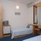 Pokoje Split 3940, Split - Dvoulůžkový pokoj 5 s manželskou postelí a vlastní koupelnou -  