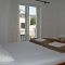 Apartmány a pokoje Klenovica 3982, Klenovica - Dvoulůžkový pokoj 4 s manželskou postelí, balkonem a výhledem na moře -  