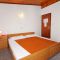 Pokoje Crikvenica 3987, Crikvenica - Dvoulůžkový pokoj 6 s manželskou postelí a balkónem -  