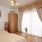Rooms Seget Vranjica 4042, Seget Vranjica - Double room 5 with Terrace -  