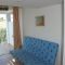 Pokoje Jakišnica 4159, Jakišnica - Dvoulůžkový pokoj 1 s manželskou postelí, terasou a výhledem na moře -  