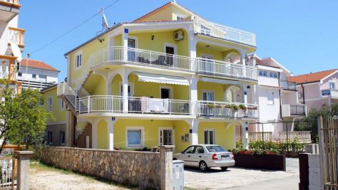 Apartments and rooms Vodice 4236, Vodice - Exterior