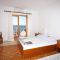 Pokoje Mlini 4766, Mlini - Dvoulůžkový pokoj 2 s manželskou postelí, balkonem a výhledem na moře -  
