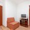 Ferienwohnungen und Zimmer Pomena 4880, Pomena - Apartment 3 mit Balkon und Meerblick -  