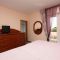 Pokoje Banjol 4985, Banjol - Dvoulůžkový pokoj 1 s manželskou postelí, balkonem a výhledem na moře -  