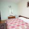 Apartmány a pokoje Barbat 4987, Barbat - Dvoulůžkový pokoj 2 s manželskou postelí, balkonem a výhledem na moře -  
