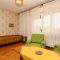 Apartments Jadranovo 5419, Jadranovo - Apartment 1 with Balcony -  