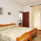 Apartmanok és szobák Supetar 5533, Supetar - Apartman 2 terasszal -  