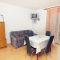 Apartments Pitve 5587, Pitve - Apartment 1 with Terrace and Sea View -  