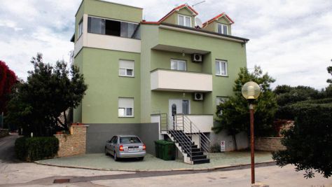 Apartamenty Petrčane - Punta Skala 5642, Petrčane - Punta Skala - Zewnętrze