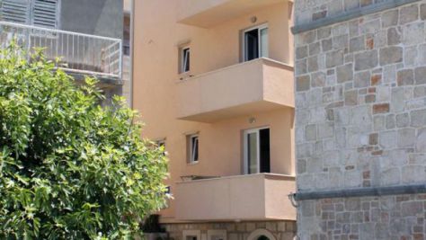 Apartamentos y habitaciones Drašnice 6261, Drašnice - Exterior