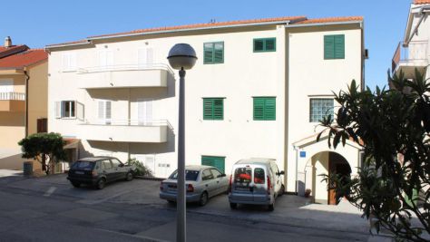 Apartamentos y habitaciones Makarska 6281, Makarska - Exterior