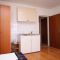 Ferienwohnungen und Zimmer Podgora 6290, Podgora - Apartment 3 mit Balkon und Meerblick -  