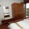 Ferienwohnungen und Zimmer Selce 6506, Selce - Doppelzimmer 4 mit Balkon -  