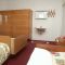Apartmány a pokoje Selce 6506, Selce - Dvoulůžkový pokoj 5 s manželskou postelí a balkónem -  