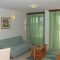 Ferienwohnungen und Zimmer Seget Vranjica 6614, Seget Vranjica - Apartment 3 mit Balkon und Meerblick -  