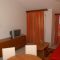 Ferienwohnungen und Zimmer Seget Vranjica 6614, Seget Vranjica - Apartment 6 mit Balkon und Meerblick -  