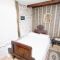 Sobe Trogir 6666, Trogir - Dvokrevetna soba 2 s bračnim krevetom s privatnom kupaonicom -  