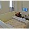 Sobe Marina 6676, Marina - Dvokrevetna soba 16 s bračnim krevetom s privatnom kupaonicom -  
