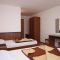 Комнаты Drašnice 6711, Drašnice - Двухместный номер 8 с 1 двуспальной кроватью и дополнительной кроватью -  