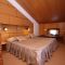 Pokoje Starigrad 6715, Starigrad - Dvoulůžkový pokoj 2 s manželskou postelí a vlastní koupelnou -  