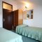 Pokoje Starigrad 6715, Starigrad - Dvoulůžkový pokoj 7 s manželskou postelí, balkonem a výhledem na moře -  