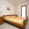Pokoje Vrsar 6723, Vrsar - Dvoulůžkový pokoj 4 s manželskou postelí a terasou -  