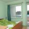 Апартаменты и комнаты Prižba 6821, Prižba - Двухместный номер 1 с террасой и видом на море -  