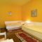 Sobe Makarska 7060, Makarska - Dvokrevetna soba 3 s bračnim krevetom i balkonom -  