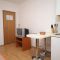 Ferienwohnungen Makarska 7088, Makarska - Studio 1 mit Terrasse -  