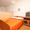 Appartamenti Krvavica 7113, Krvavica - Appartamento 1 con 3 Camere da Letto -  